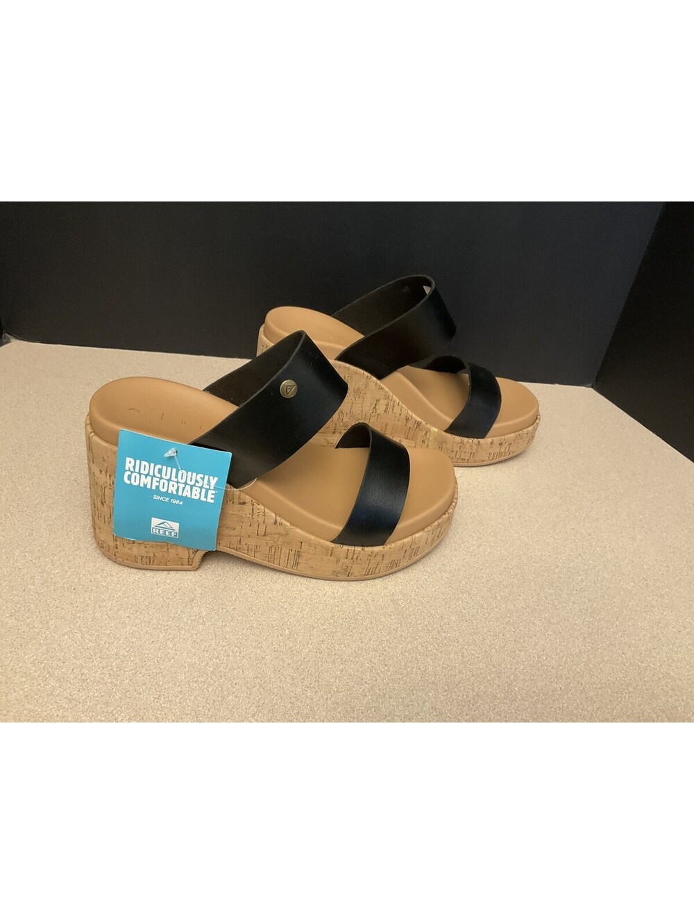 New! Womens Reef Sunset Ibiza Black Summer Coastal Straps Wedge Sandals. Size 7.